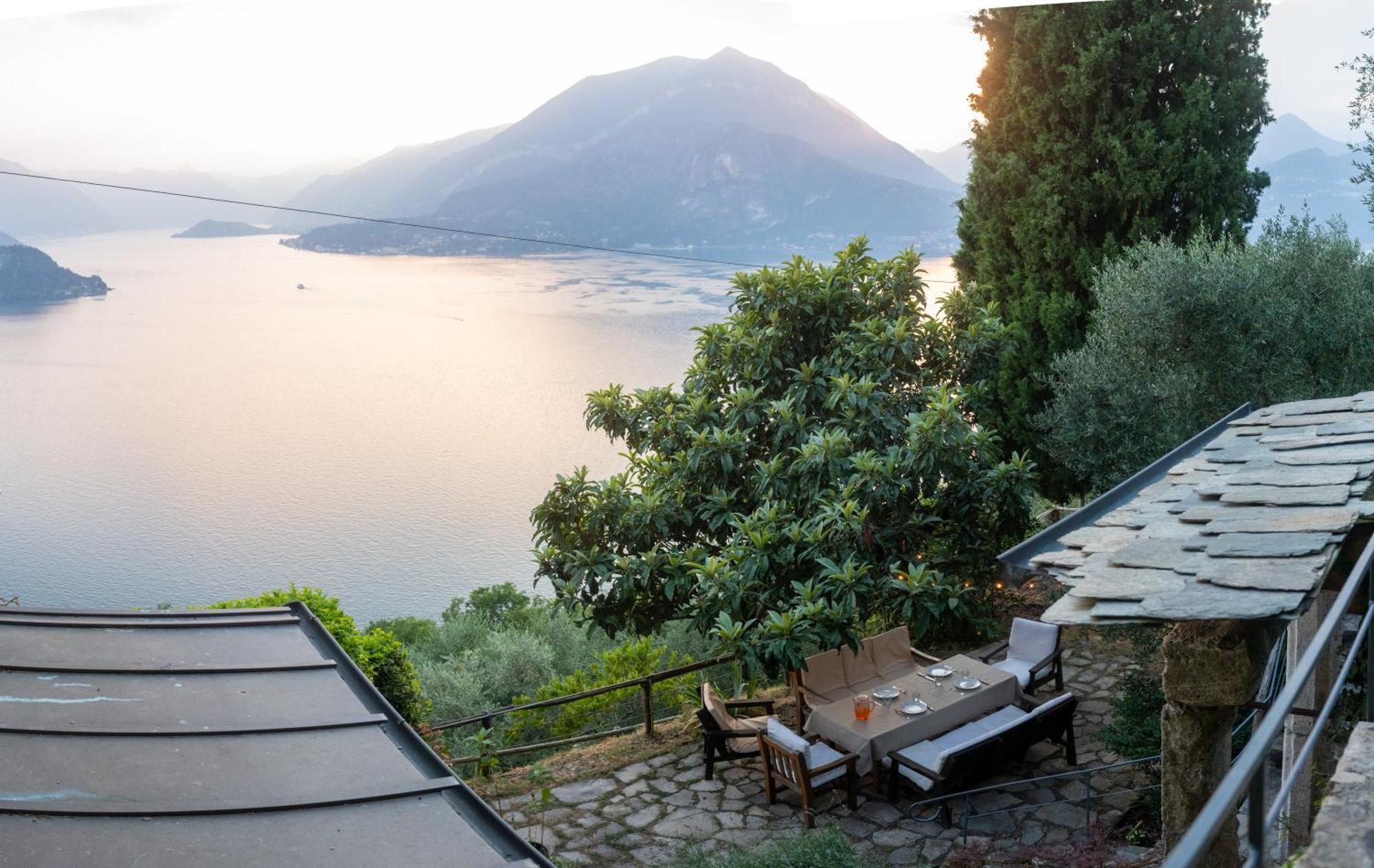 Casa Caravino Appartement Varenna Buitenkant foto