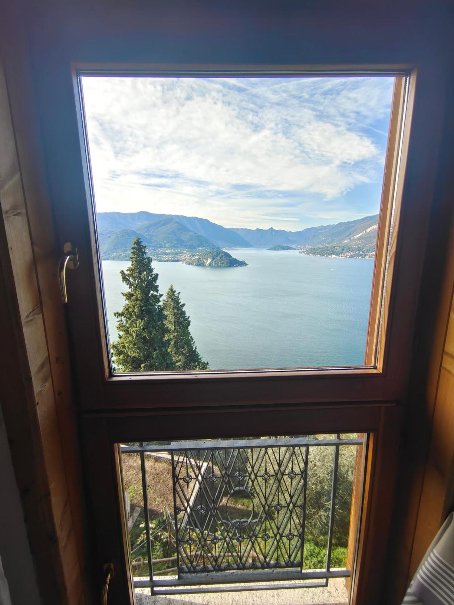 Casa Caravino Appartement Varenna Buitenkant foto